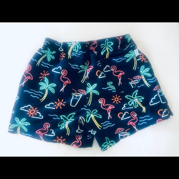 Chubbies Mens New Flamingo swim shorts XL - Picture 2 of 4